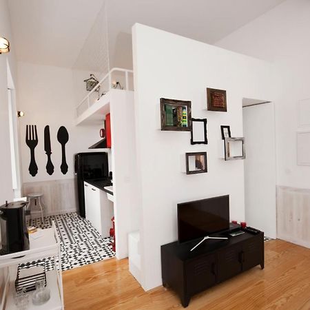 Get Lights And Books In A Flat Lägenhet OOporto Exteriör bild