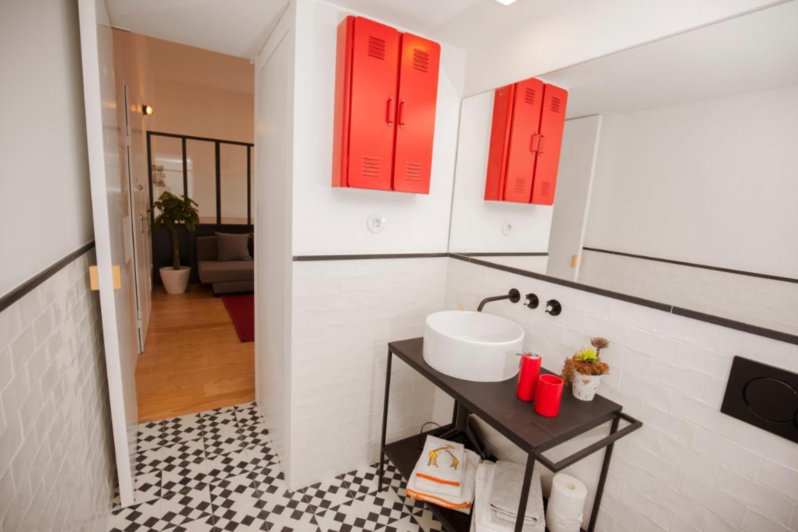 Get Lights And Books In A Flat Lägenhet OOporto Exteriör bild